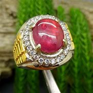 Cincin Emas Mata Merah Delima